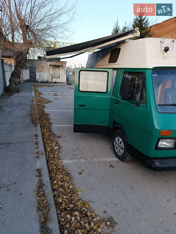 Грузовой фургон Volkswagen LT 1990 в Виннице