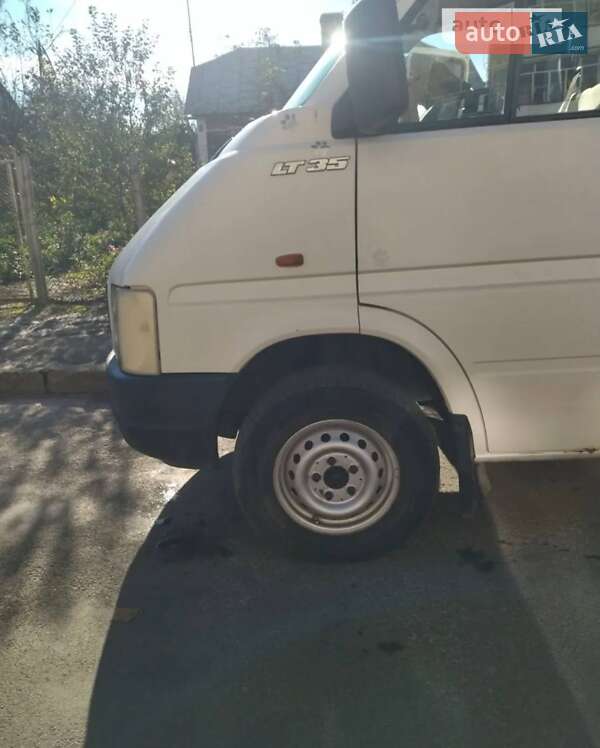 Вантажний фургон Volkswagen LT 2005 в Львові