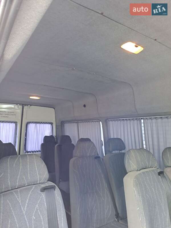 Приміський автобус Volkswagen LT 2004 в Києві