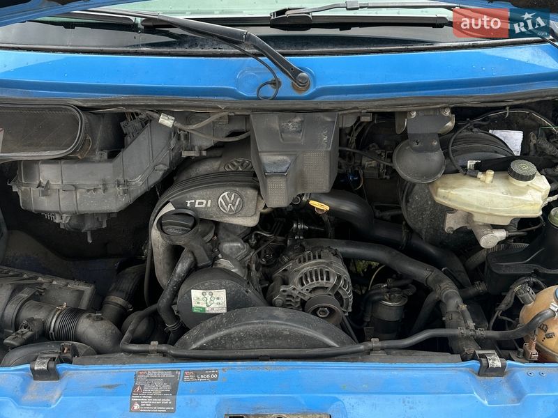 Грузопассажирский фургон Volkswagen LT 2002 в Кременчуге