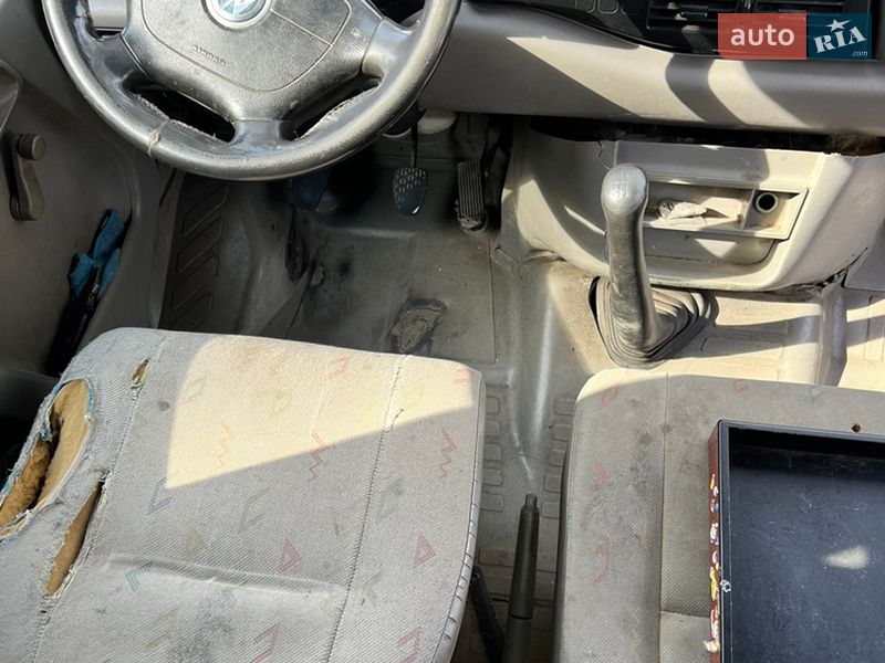 Грузопассажирский фургон Volkswagen LT 2005 в Киеве фото 7 Грузопассажирский фургон Volkswagen LT 2005 в Киеве