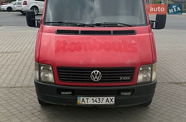 Вантажопасажирський фургон Volkswagen LT 2004 в Болехові