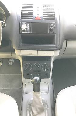 Хэтчбек Volkswagen Lupo 2000 в 