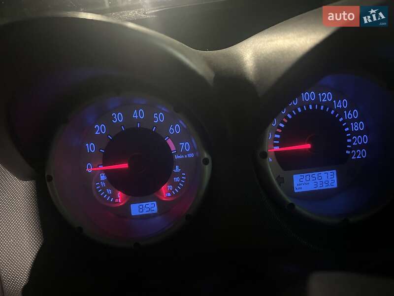 Хэтчбек Volkswagen Lupo 1999 в Золочеве