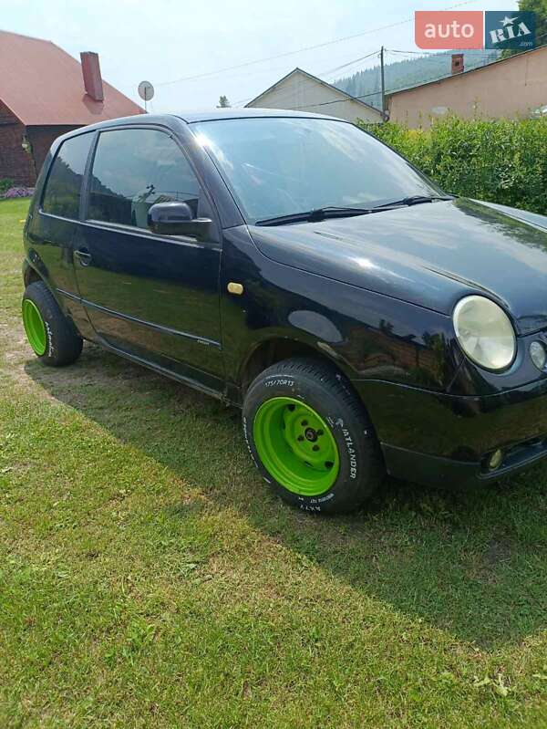 Хетчбек Volkswagen Lupo 2000 в Берегомету