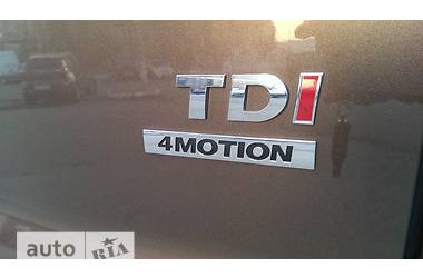 Минивэн Volkswagen Multivan 2012 в 