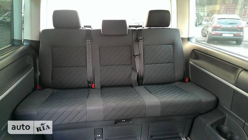 Минивэн Volkswagen Multivan 2012 в Киеве