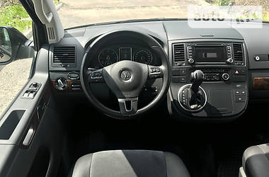 Минивэн Volkswagen Multivan 2014 в Днепре