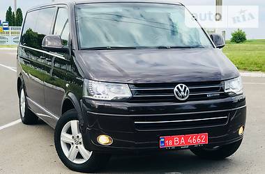 Минивэн Volkswagen Multivan 2012 в Ровно