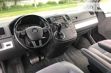 Минивэн Volkswagen Multivan 2012 в Ровно