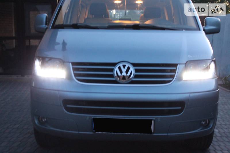 Мінівен Volkswagen Multivan 2008 в Кропивницькому