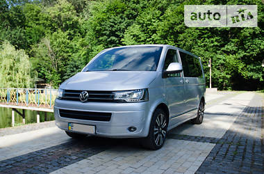 Минивэн Volkswagen Multivan 2012 в Киеве