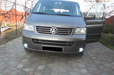 Минивэн Volkswagen Multivan 2009 в Ровно