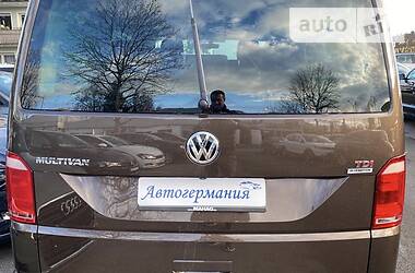 Мінівен Volkswagen Multivan 2018 в 