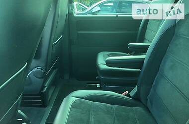 Мінівен Volkswagen Multivan 2018 в 