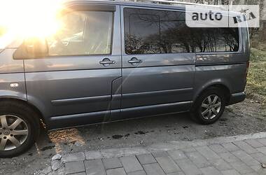 Мінівен Volkswagen Multivan 2004 в Львові