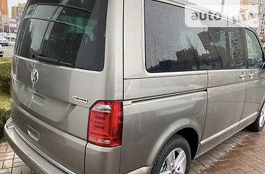 Мінівен Volkswagen Multivan 2019 в 