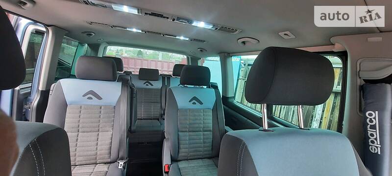 Мінівен Volkswagen Multivan 2008 в Кропивницькому