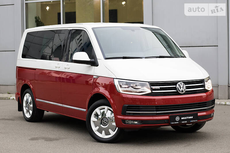 Мінівен Volkswagen Multivan 2015 в Києві