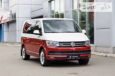 Минивэн Volkswagen Multivan 2015 в Киеве