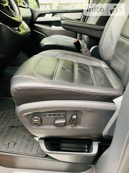 Минивэн Volkswagen Multivan 2016 в Одессе фото 6 Минивэн Volkswagen Multivan 2016 в Одессе