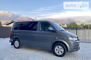 Минивэн Volkswagen Multivan 2014 в Ровно