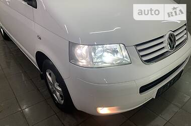 Минивэн Volkswagen Multivan 2010 в Умани