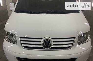 Минивэн Volkswagen Multivan 2010 в Умани