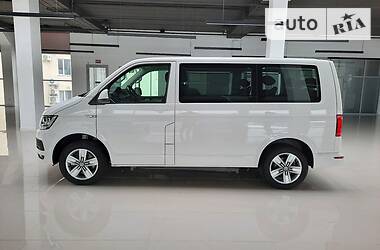 Мінівен Volkswagen Multivan 2017 в Хмельницькому