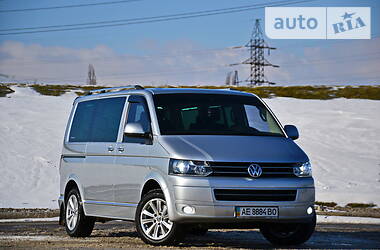 Минивэн Volkswagen Multivan 2013 в Днепре