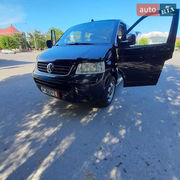 Минивэн Volkswagen Multivan 2009 в Ужгороде