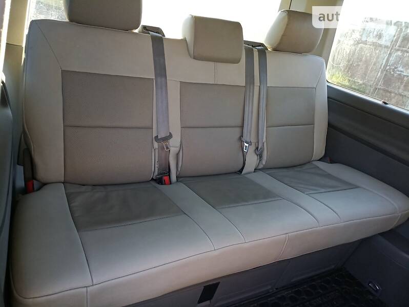 Мінівен Volkswagen Multivan 2004 в Одесі