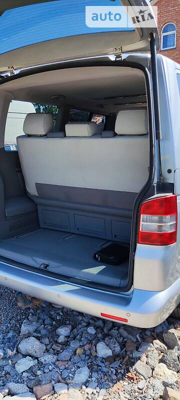 Мінівен Volkswagen Multivan 2004 в Одесі