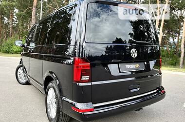 Минивэн Volkswagen Multivan 2021 в Киеве