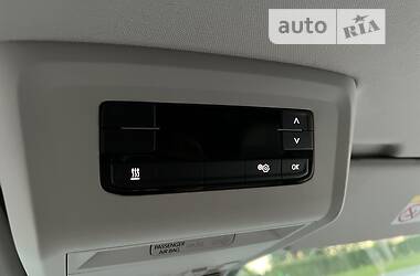 Минивэн Volkswagen Multivan 2020 в 