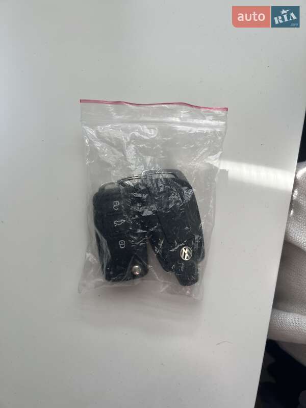 Минивэн Volkswagen Multivan 2013 в Киеве