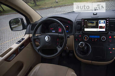 Минивэн Volkswagen Multivan 2008 в Дрогобыче