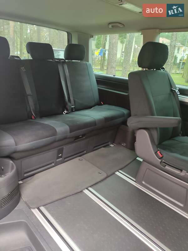 Мінівен Volkswagen Multivan 2010 в Харкові