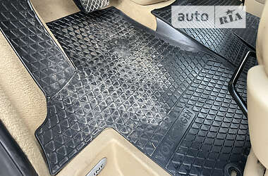 Минивэн Volkswagen Multivan 2004 в Ивано-Франковске фото 14 Минивэн Volkswagen Multivan 2004 в Ивано-Франковске