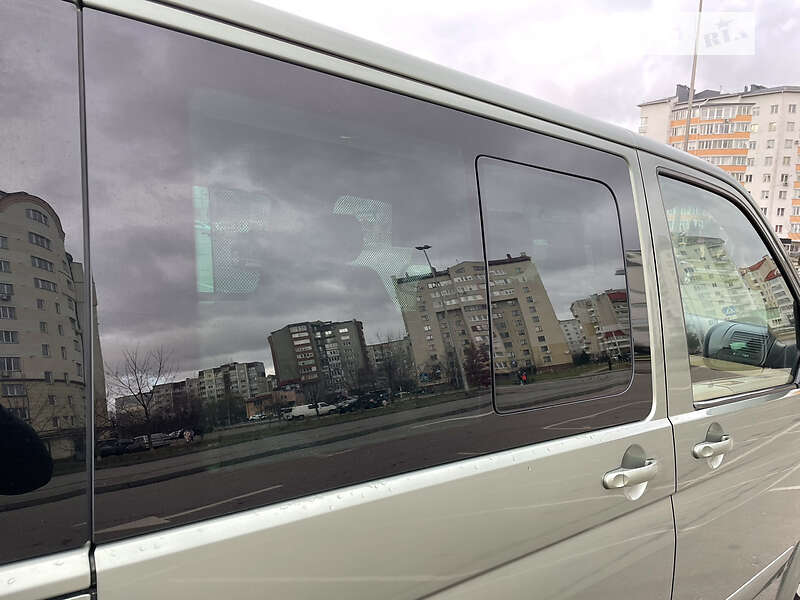 Минивэн Volkswagen Multivan 2004 в Ивано-Франковске фото 37 Минивэн Volkswagen Multivan 2004 в Ивано-Франковске