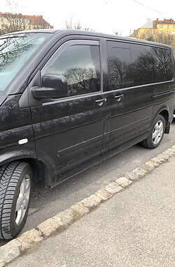 Минивэн Volkswagen Multivan 2006 в 