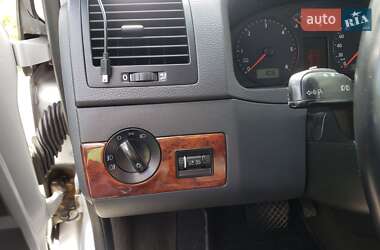 Мінівен Volkswagen Multivan 2008 в 