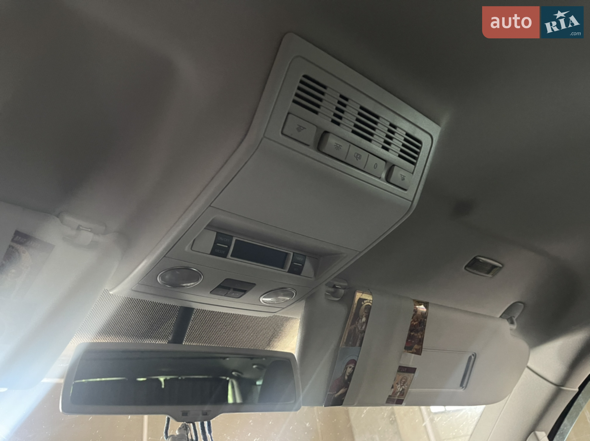 2011 Volkswagen Multivan - мініатюра 3