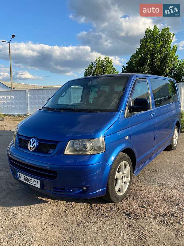 Минивэн Volkswagen Multivan 2005 в Киеве
