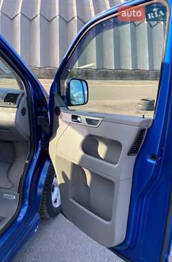 Минивэн Volkswagen Multivan 2005 в Киеве
