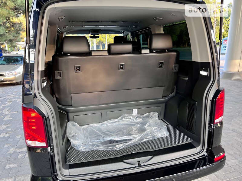 Минивэн Volkswagen Multivan 2021 в Днепре