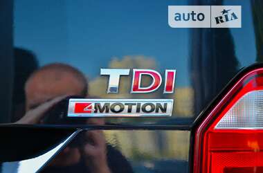 Минивэн Volkswagen Multivan 2017 в 