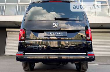 Минивэн Volkswagen Multivan 2023 в 