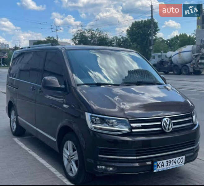 Минивэн Volkswagen Multivan 2017 в Днепре