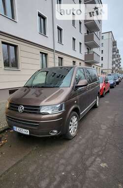 Минивэн Volkswagen Multivan 2013 в Днепре